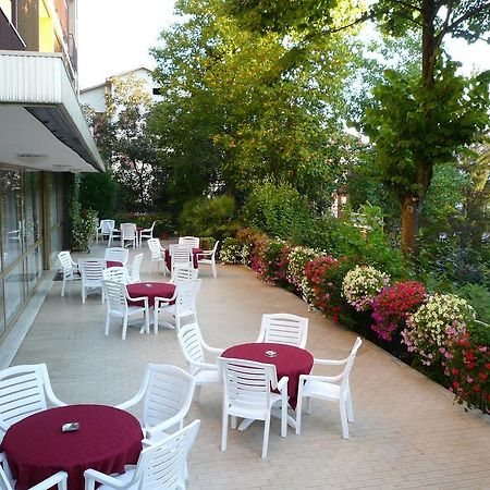 Albergo Ariston Tabiano Terme エクステリア 写真