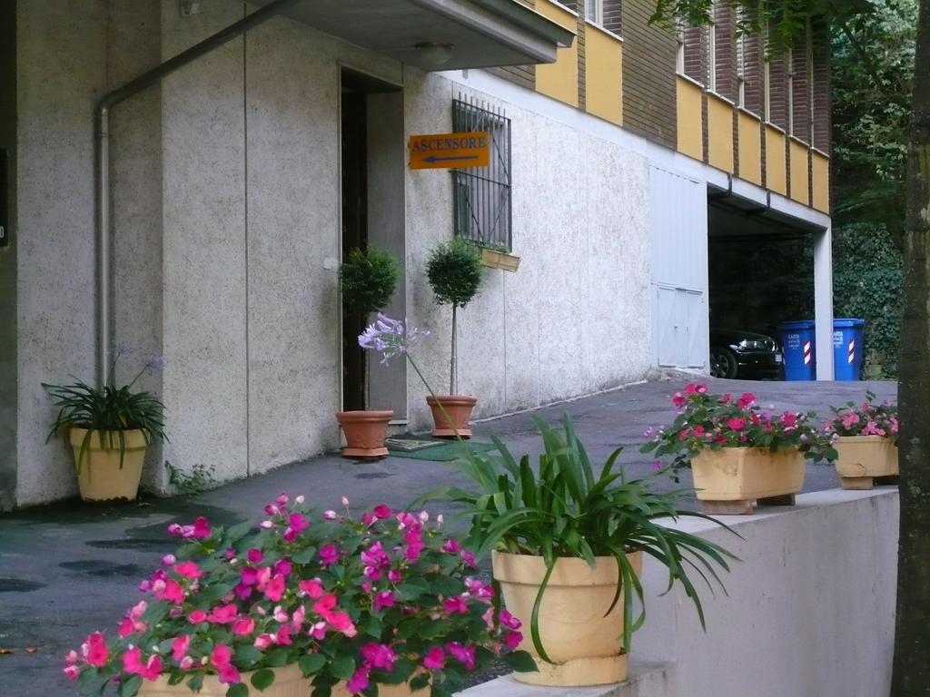 Albergo Ariston Tabiano Terme エクステリア 写真