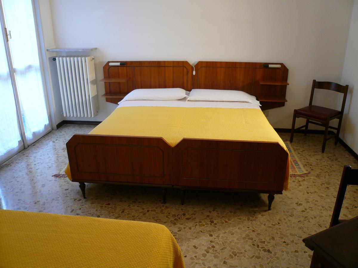 Albergo Ariston Tabiano Terme エクステリア 写真